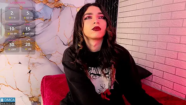 MaeveKuro online show from 03.30.26