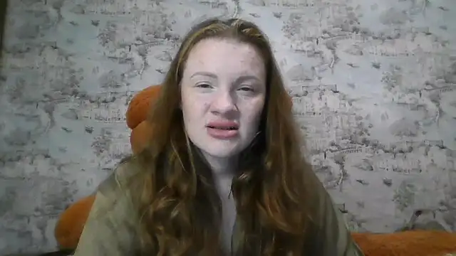 Snapshot of Eveline_May chatting on 11.07.25 Eveline May online show from 11.07.25