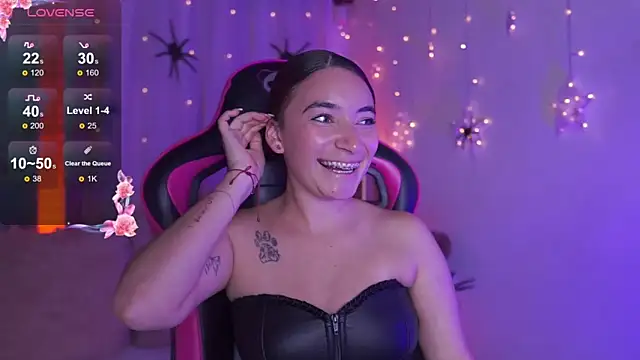 issa monterrey online show from 10.16.25