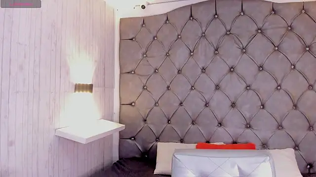 zephyra-angels online show from 03.08.25