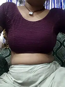 Snapshot of Anitabhabi_2 chatting on 03.08.25 Anitabhabi 2 online show from 03.08.25