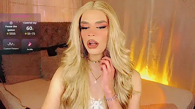 Dalila moan online show from 10.28.25