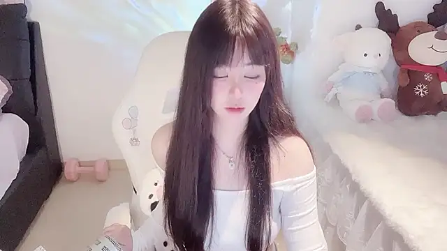 Milla-z online show from 09.10.25