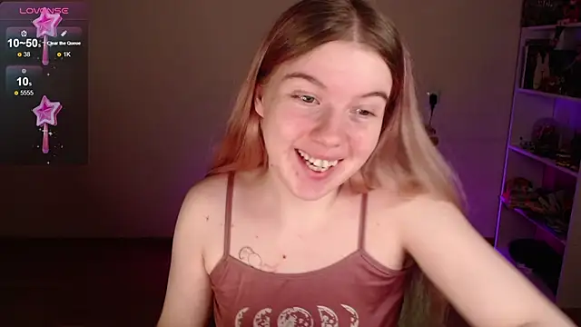 Strawberry juli online show from 02.28.26