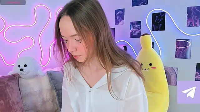 Snapshot of Dreamy_Polly chatting on 03.16.25 Dreamy Polly online show from 03.16.25