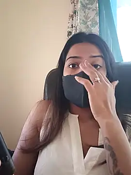 Snapshot of CRAZY__BITE chatting on 02.05.26 CRAZY BITE online show from 02.05.26