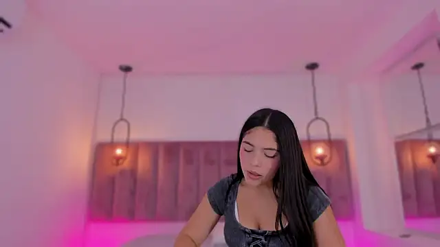 Snapshot of Haily_b chatting on 02.03.26 Haily b online show from 02.03.26