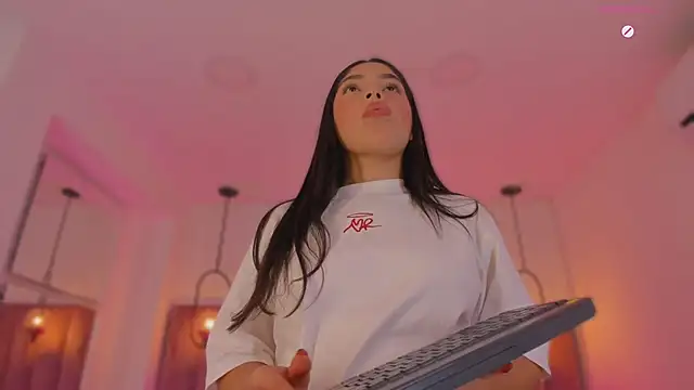 Snapshot of Haily_b chatting on 02.07.26 Haily b online show from 02.07.26