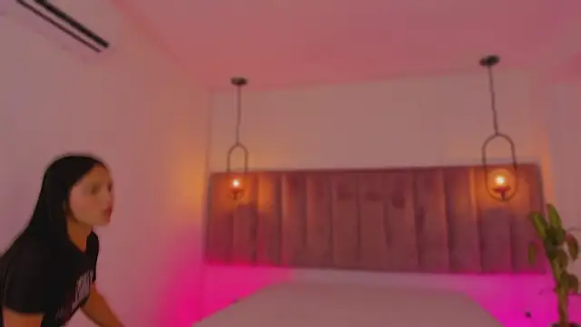 Snapshot of Haily_b chatting on 02.17.26 Haily b online show from 02.17.26