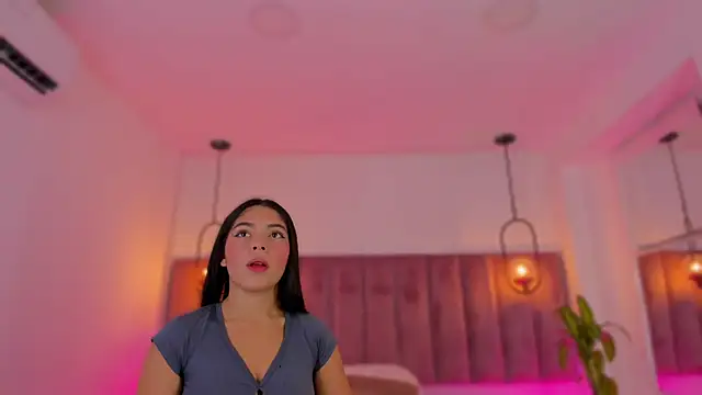 Snapshot of Haily_b chatting on 02.19.26 Haily b online show from 02.19.26