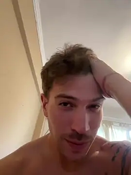 Snapshot of shuki0101 chatting on 03.11.25 shuki0101 online show from 03.11.25