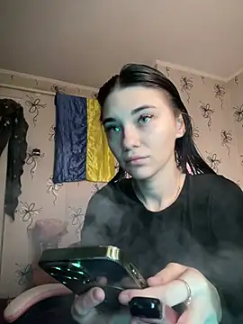 Snapshot of MrrKate chatting on 03.02.25 MrrKate online show from 03.02.25