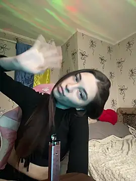 Snapshot of MrrKate chatting on 03.02.25 MrrKate online show from 03.02.25