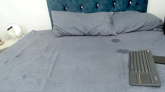 AriaBliss  online show from 03.04.25