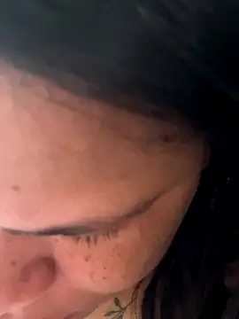 Snapshot of mel88Da chatting on 10.29.25 mel88Da online show from 10.29.25