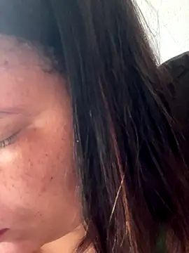 Snapshot of mel88Da chatting on 12.17.25 mel88Da online show from 12.17.25