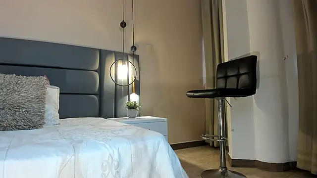 SeleneLujan online show from 12.16.25