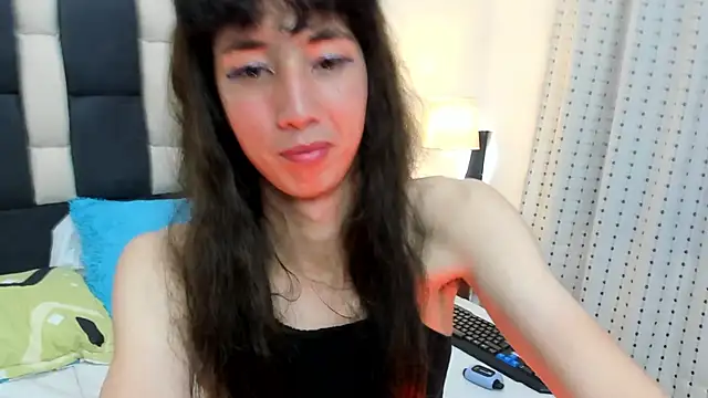 Snapshot of loverisu-coral chatting on 03.09.25 loverisu-coral online show from 03.09.25