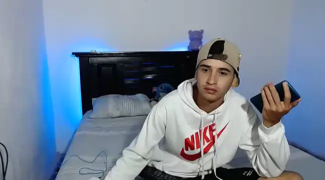 abrahamm 256 online show from 02.27.25