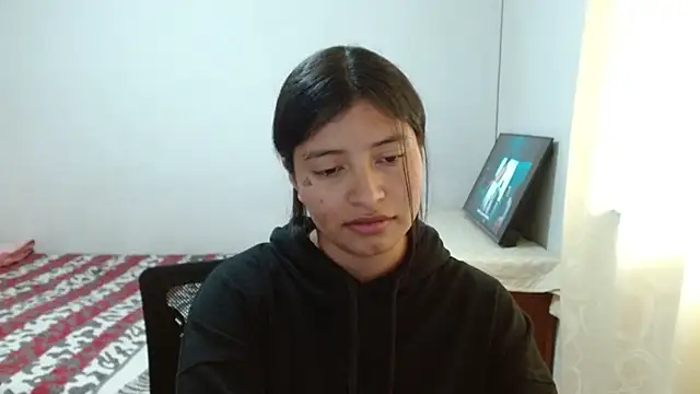 saralo   online show from 04.04.26