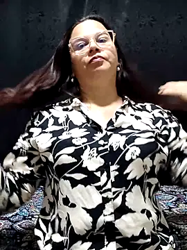 Snapshot of Novata chatting on 02.15.26 Novata online show from 02.15.26