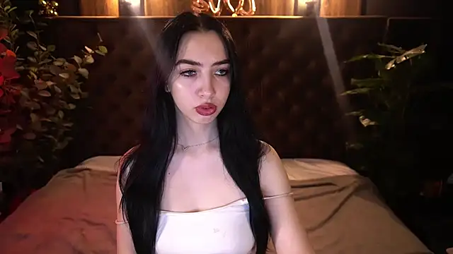 WildKittenX  online show from 02.17.26