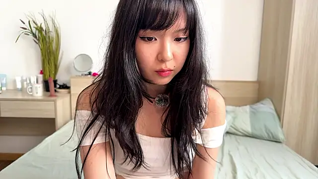 Snapshot of melana_love chatting on 02.28.26 melana love online show from 02.28.26