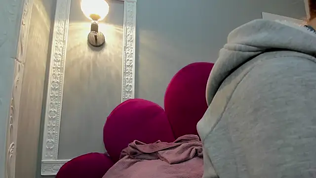 Bonniie 22 online show from 12.05.25