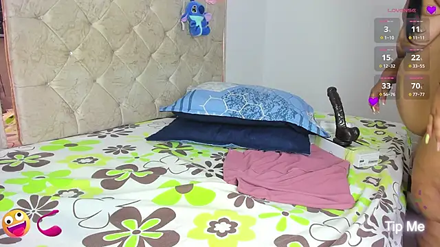 Snapshot of LunaaSweett chatting on 01.31.26 LunaaSweett online show from 01.31.26