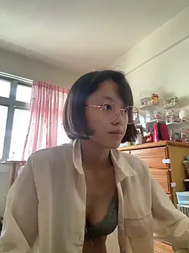 ladypaggy online show from 10.25.25