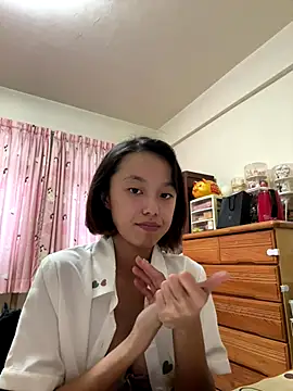 ladypaggy online show from 12.22.25