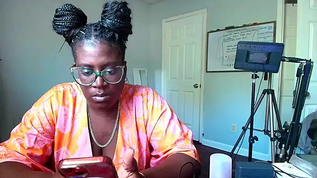 lovelyenigma365 online show from 04.15.26