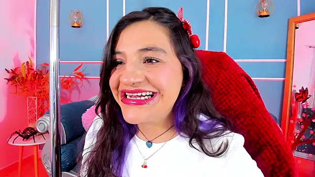 TaraTaylorr online show from 03.08.26