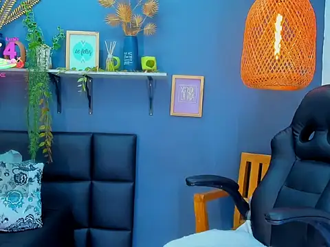 yessila parker online show from 02.03.26