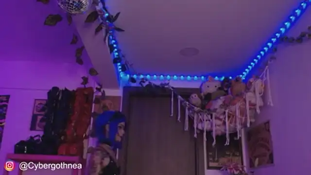  mollycrystal online show from 03.24.26