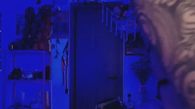  mollycrystal online show from 03.31.26