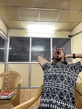 Snapshot of hypersexdriveboi chatting on 10.04.25 hypersexdriveboi online show from 10.04.25