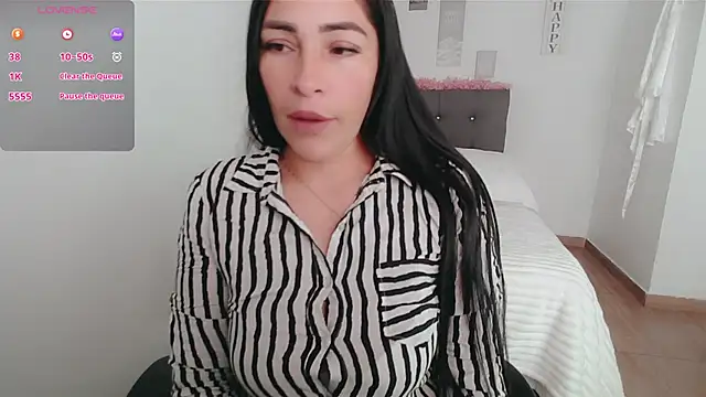 luna lgomez  online show from 10.09.25