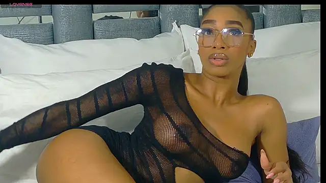 Angelesmith1 online show from 02.27.26