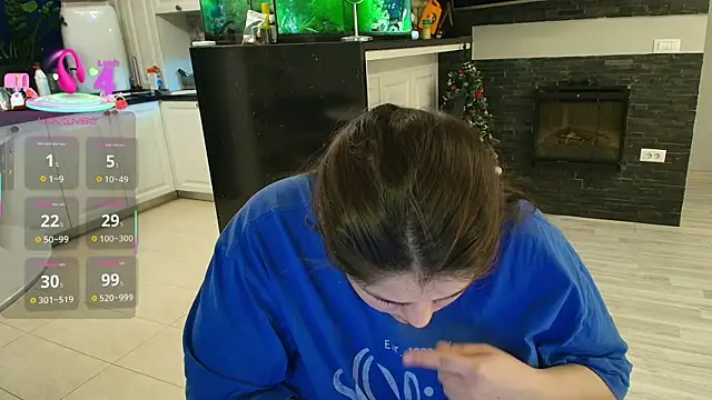 Snapshot of Layla- chatting on 02.17.26 Layla- online show from 02.17.26