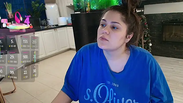 Snapshot of Layla- chatting on 02.21.26 Layla- online show from 02.21.26