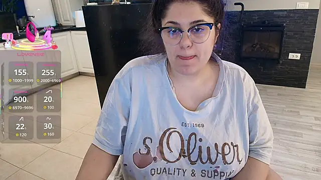 Snapshot of Layla- chatting on 03.03.26 Layla- online show from 03.03.26