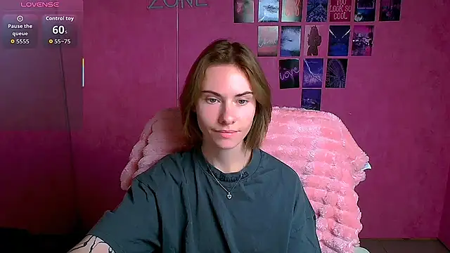 Fiona Night online show from 11.23.25