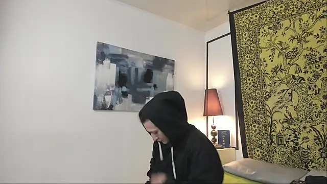 Aria and orien online show from 11.27.25