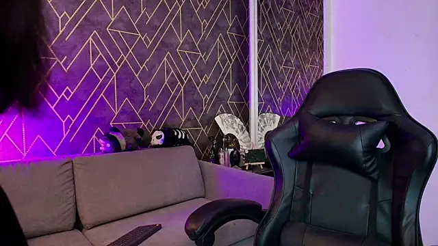 Tahara Romanov online show from 03.27.26