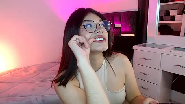  Camilaaa  online show from 10.10.25