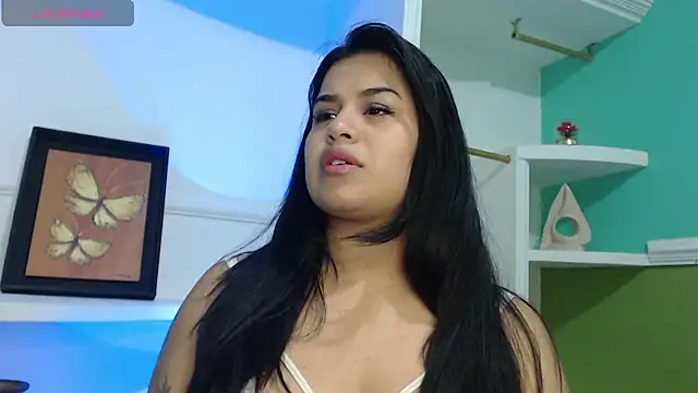 Snapshot of SamanthaSmiithh chatting on 09.13.25 SamanthaSmiithh online show from 09.13.25