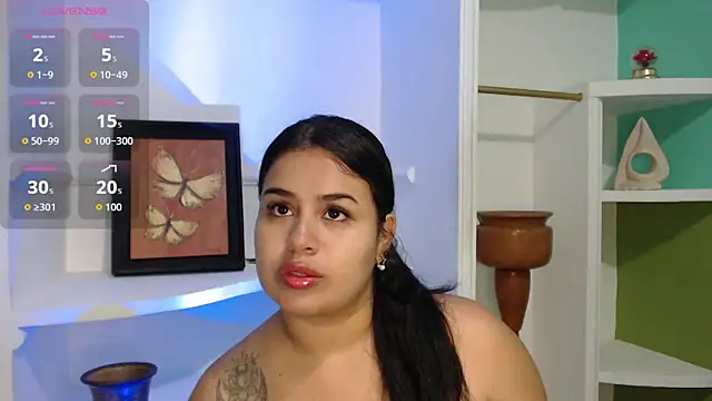 Snapshot of SamanthaSmiithh chatting on 09.26.25 SamanthaSmiithh online show from 09.26.25