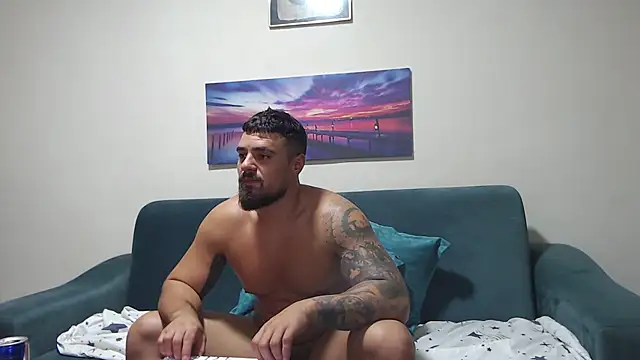 Tiberius hunk online show from 09.26.25