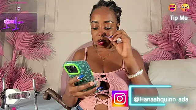 Snapshot of Hanaahquinn chatting on 02.20.26 Hanaahquinn online show from 02.20.26